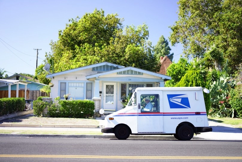 usps truck driving