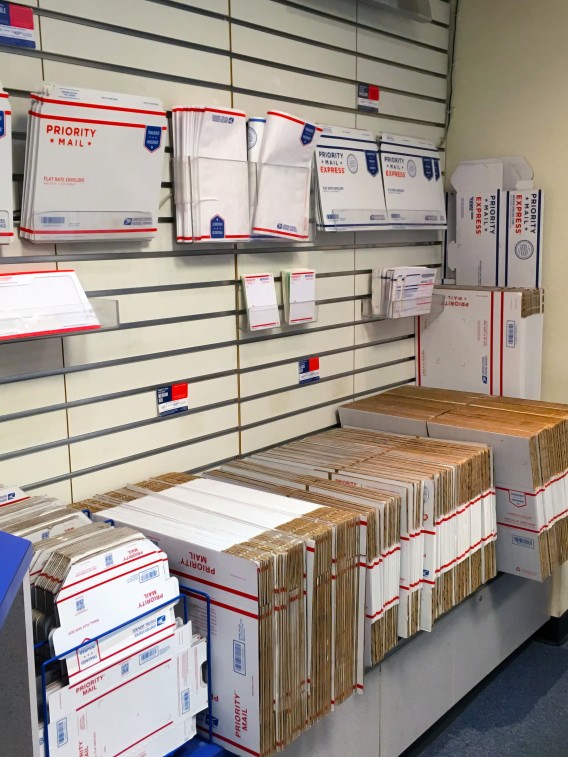 usps flat rate boxes at the post office