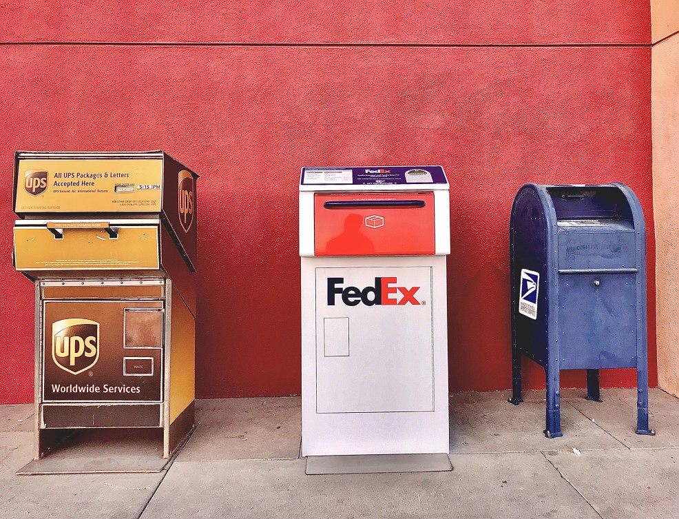 ups and usps mailboxes